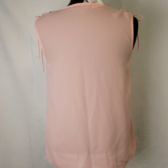 Semi-sheer Tank Top - Picture 3 of 3